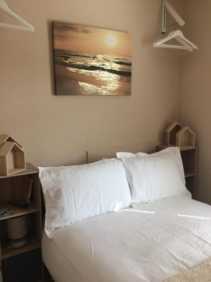 Lovely Little Flat By The Sea In Cleethorpes Exterior foto